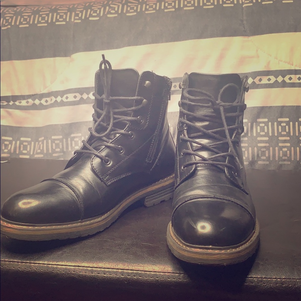 Public Opinion Ranger Combat Boots